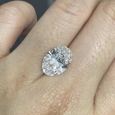 色のない10モース・ラボ 円形のCVD 成長ダイヤモンド2.0ct-2.5ct IGI認定
