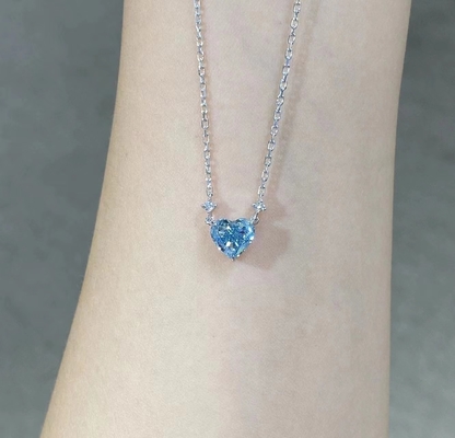 1.51ct ラボ ダイヤモンド ジュエリー 合成 Cvd 青いハートカット ペンダント 18k 白金