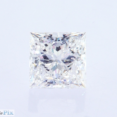 3.3ct プリンセスカットラボ 白いダイヤモンド IGI ジュエリー製造認定