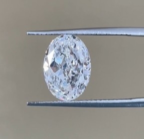 実験室で栽培されたダイヤモンド CVD 梨切断 1-25ct DEFG VS IGI 認証された実験室で作られた白いダイヤモンド